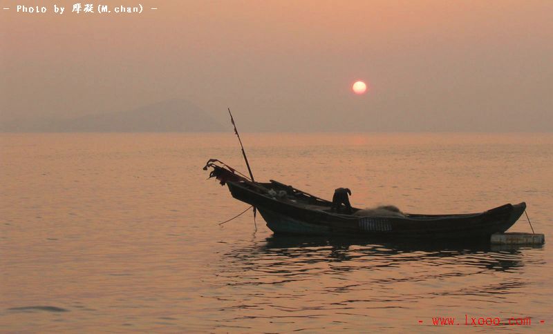 boat-sunset