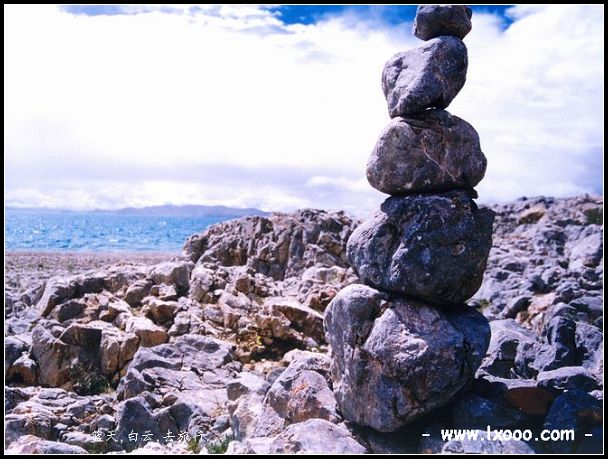 mani-stone-namco-tibet