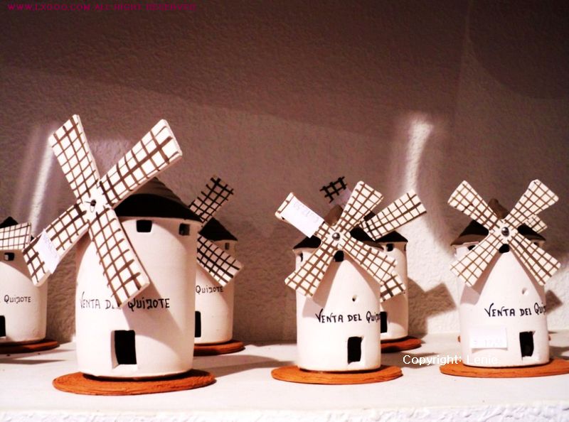 ceramic_windmill