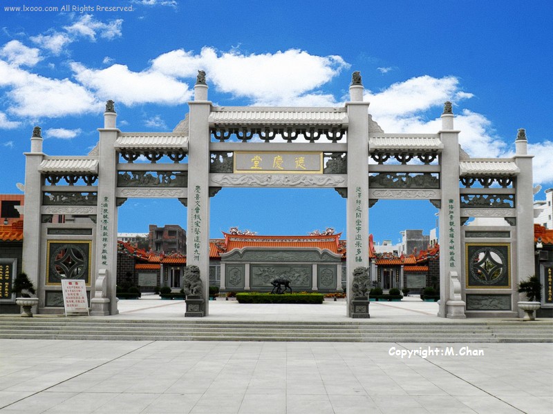 Memorial_arch